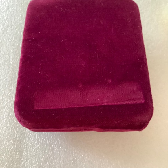Vintage Revlon Love Pat  Compact & Puff Velvet Case Never Used Van Cleef Arpels - Picture 5 of 8